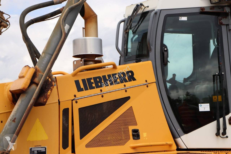 Bulldozer Liebherr 736 LGP