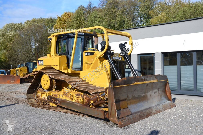 Бульдозер Caterpillar D6T