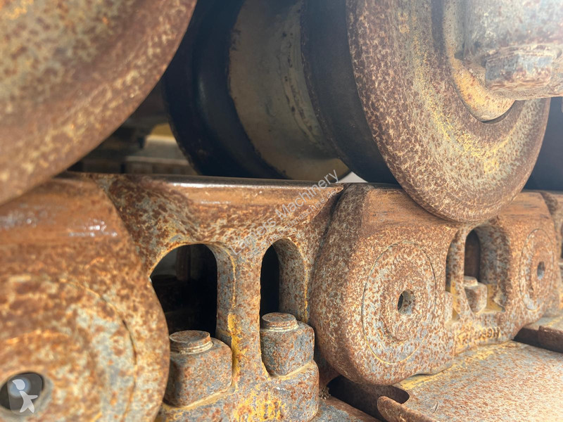 بلدوزر Caterpillar D6 XL next generation .