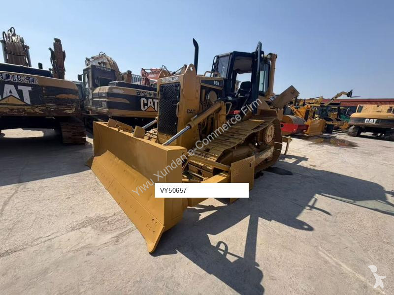 بلدوزر Caterpillar D6N