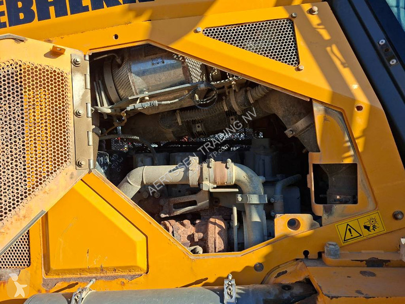 بلدوزر Liebherr