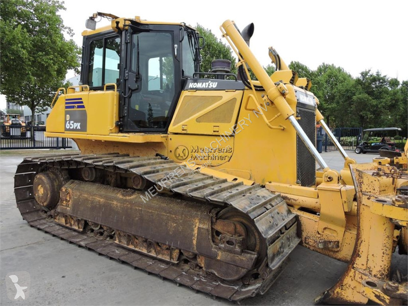 Buldozér Komatsu D65 PX ripper available