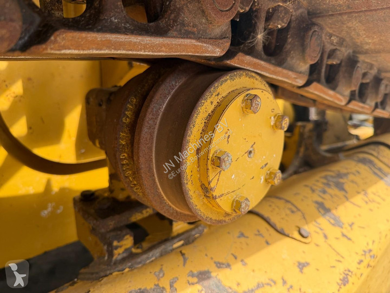 بلدوزر Caterpillar 2 XL Ripper