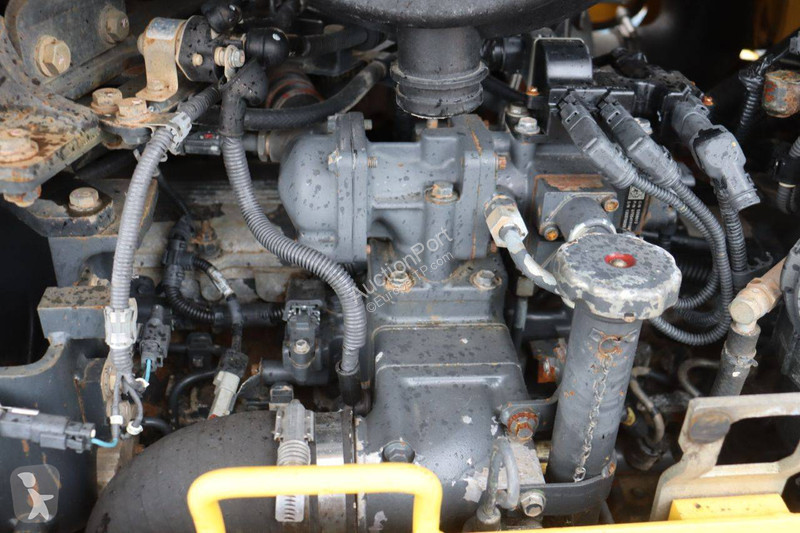 بلدوزر Komatsu