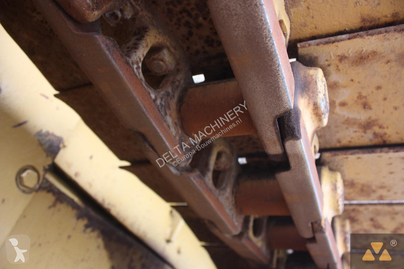 Bulldozer Caterpillar D6E Pipe carrier