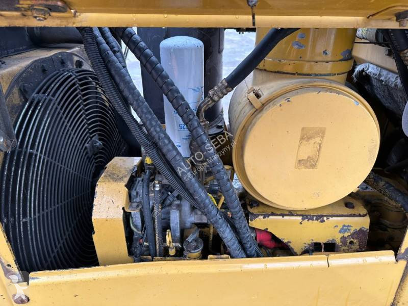 Buldozer Caterpillar