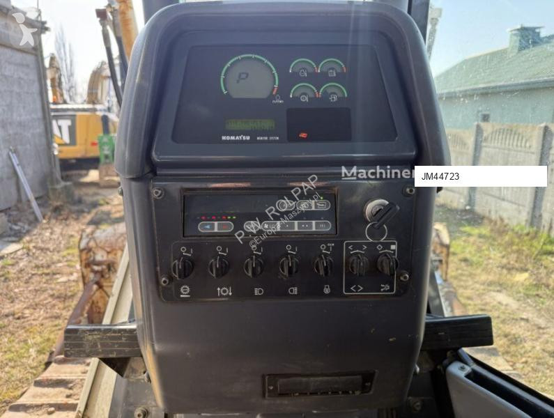 Bulldozer Komatsu D65EX-15e0 + ripper