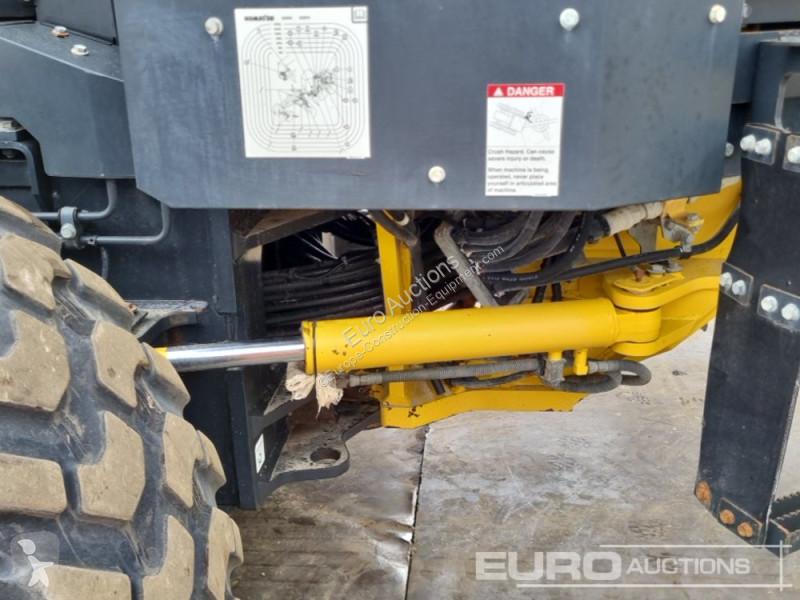 Buldozer Komatsu GD655-6