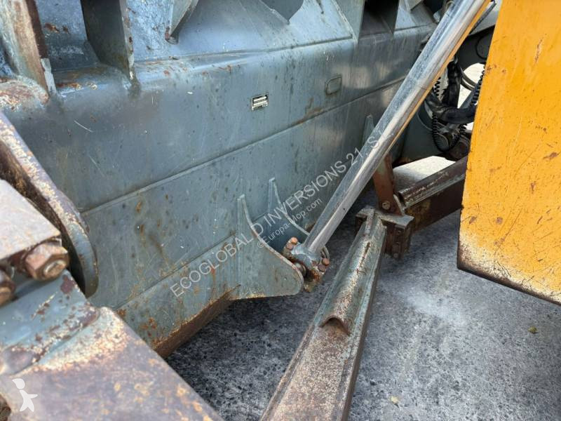 Bulldozer Liebherr PR 746 L
