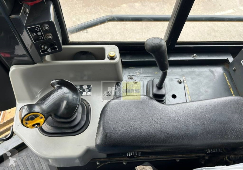 بلدوزر Komatsu PXI-24 (Topcon intelligent system)