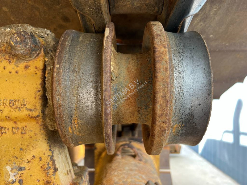 بلدوزر Caterpillar D6N