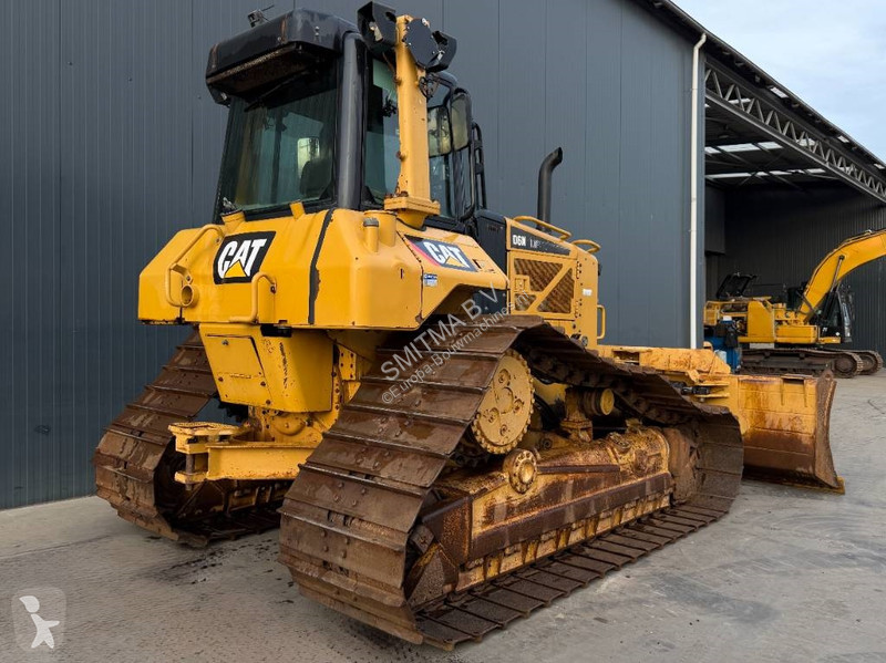 بلدوزر Caterpillar D6N