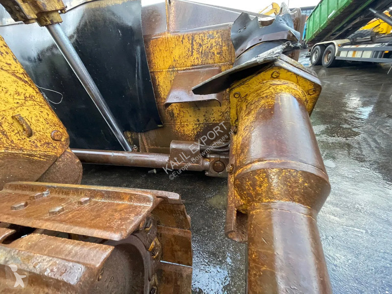 Bulldozer Caterpillar Dozer with Ripper Very...