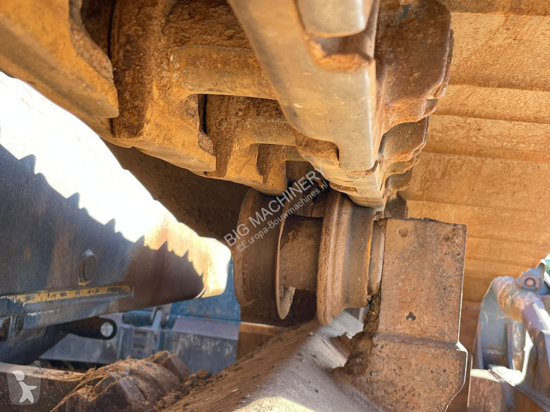 بلدوزر Liebherr 736LGP