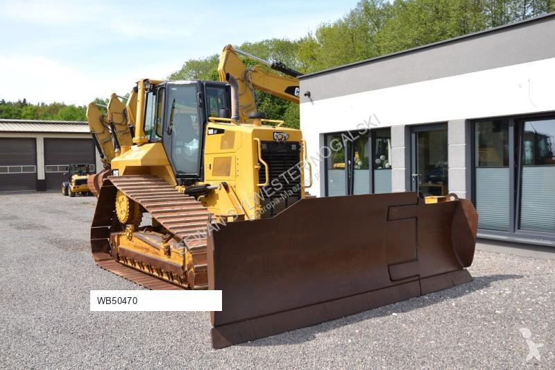 بلدوزر Caterpillar D6N