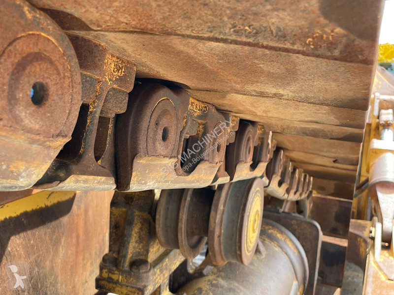 Бульдозер Caterpillar D6T