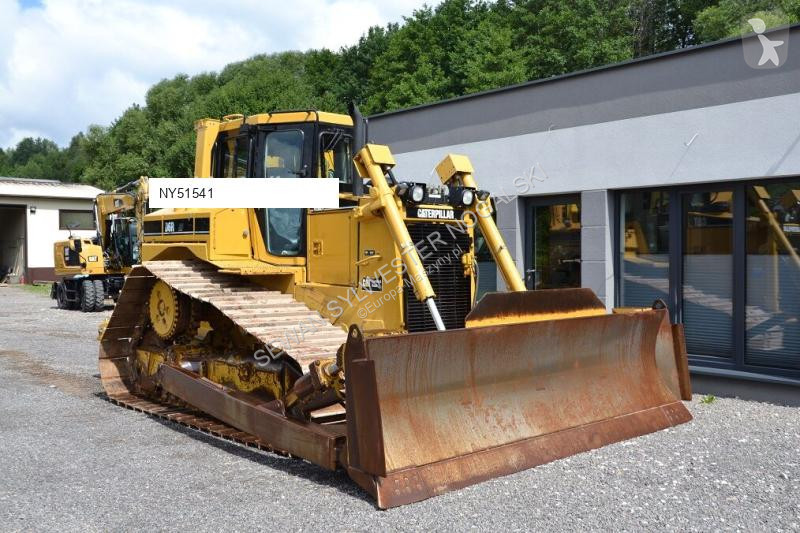 Buldozér Caterpillar D6R