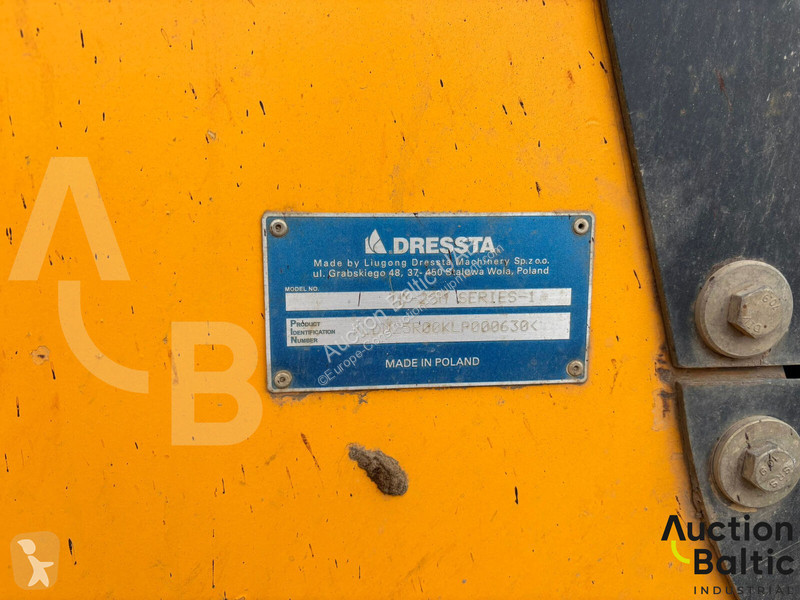 Bulldozer Dressta series-1
