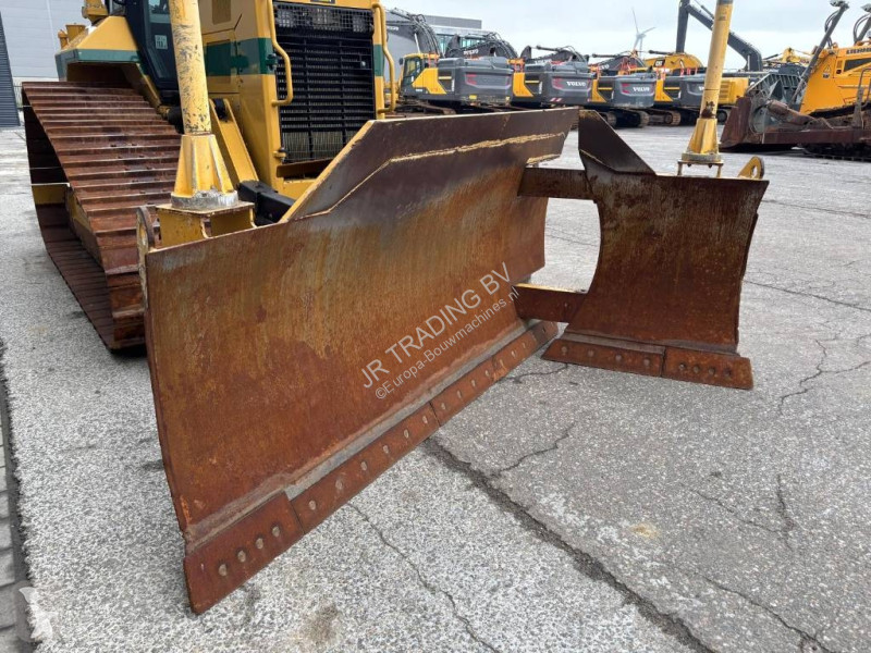 بلدوزر Caterpillar (Foldable Blade / Ripper)
