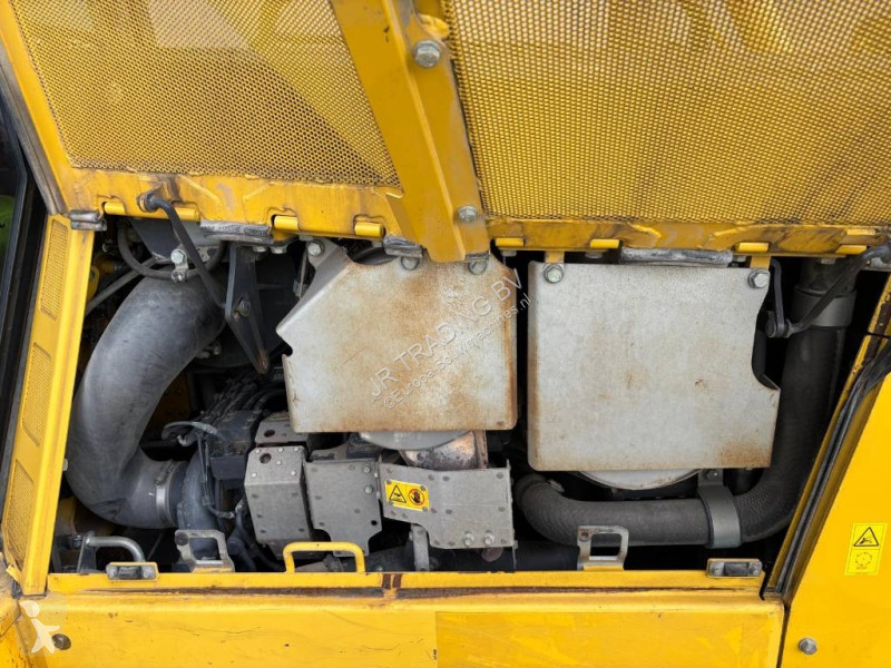 بلدوزر Komatsu EX18 (CE - New UC - SU Blade)