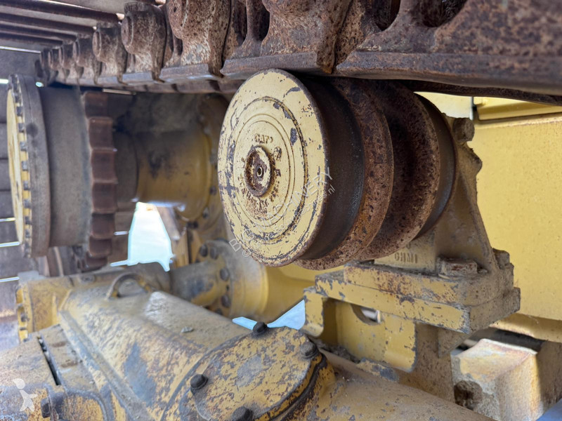 Bulldozer Caterpillar D6T