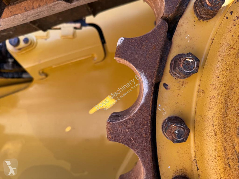 بلدوزر Caterpillar D6N - Backup Camera / GPS...