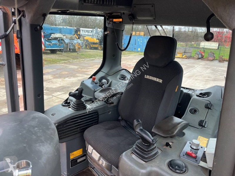 Buldozer Liebherr 736 LGP
