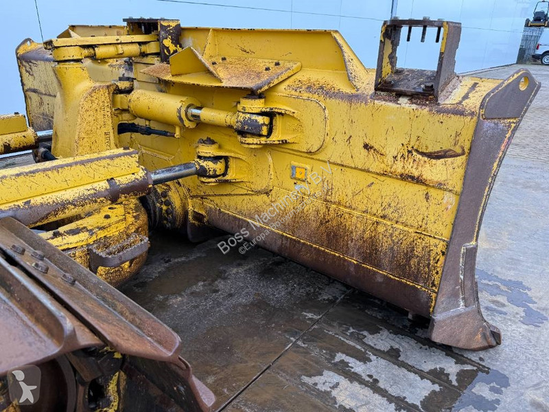 Бульдозер Komatsu 24 - 6-Way Blade / Ripper...