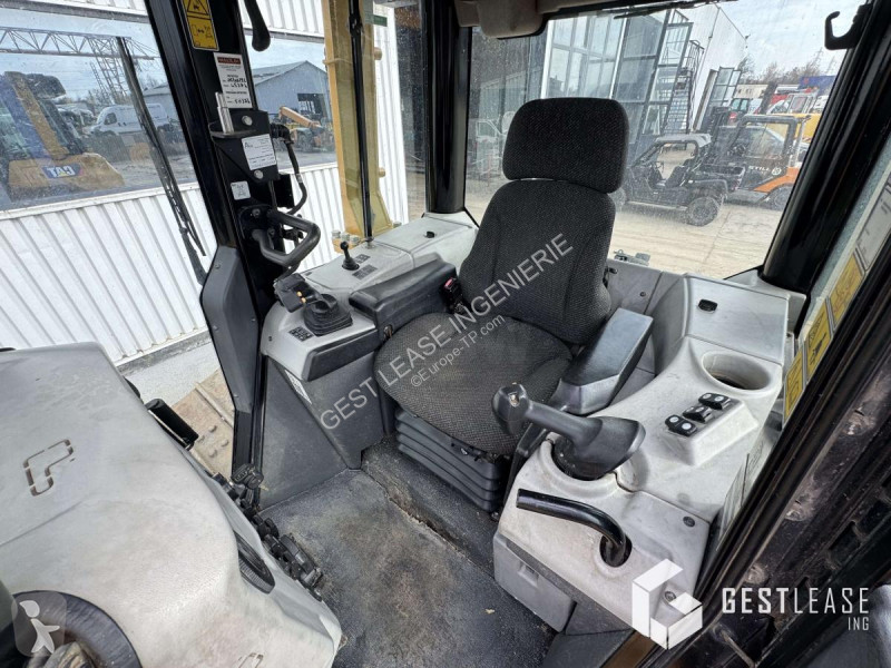 Buldozer Caterpillar D6N