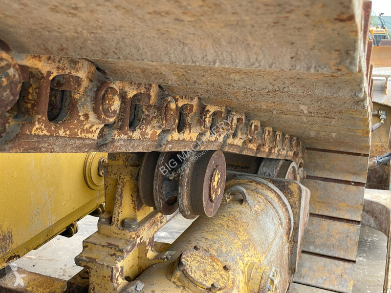 Buldozer Caterpillar D6T