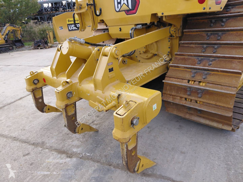 بلدوزر Caterpillar