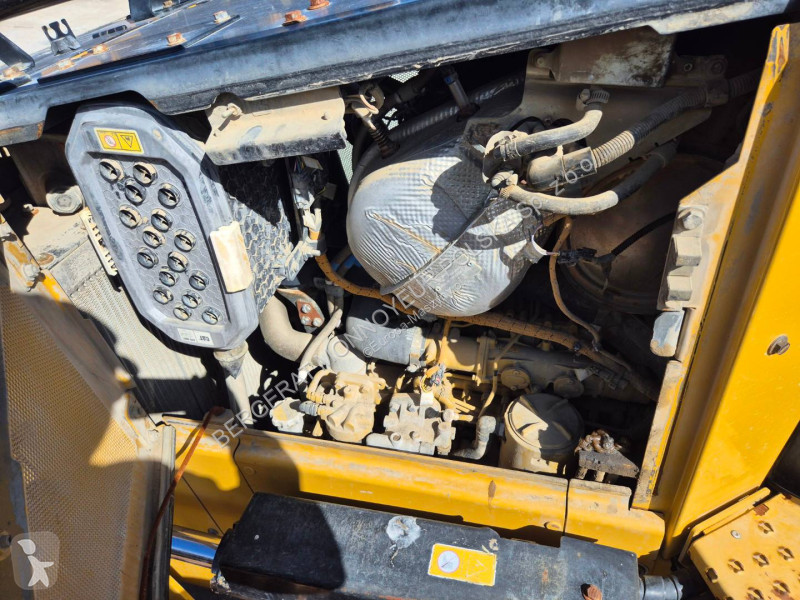 Buldozer Caterpillar