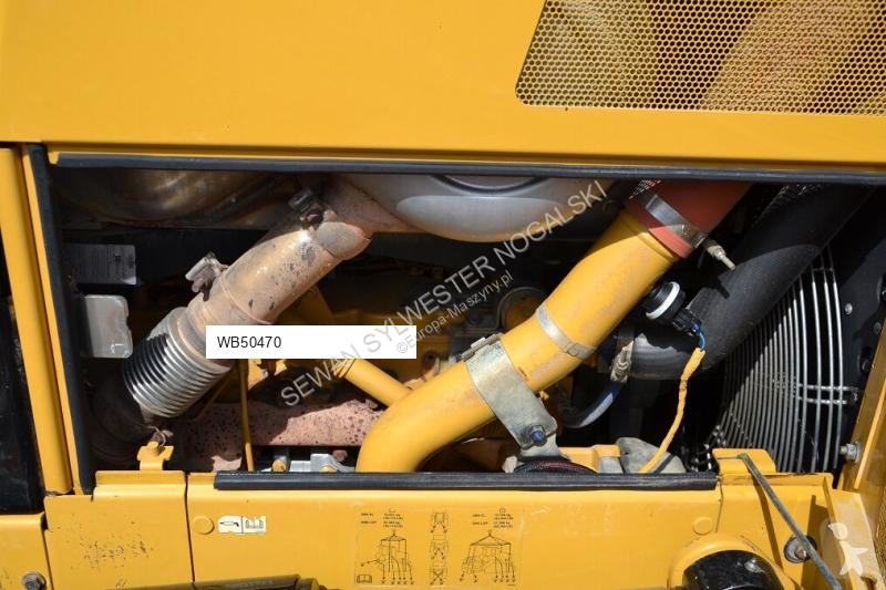 بلدوزر Caterpillar D6N