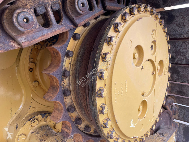 Buldozer Caterpillar D6T