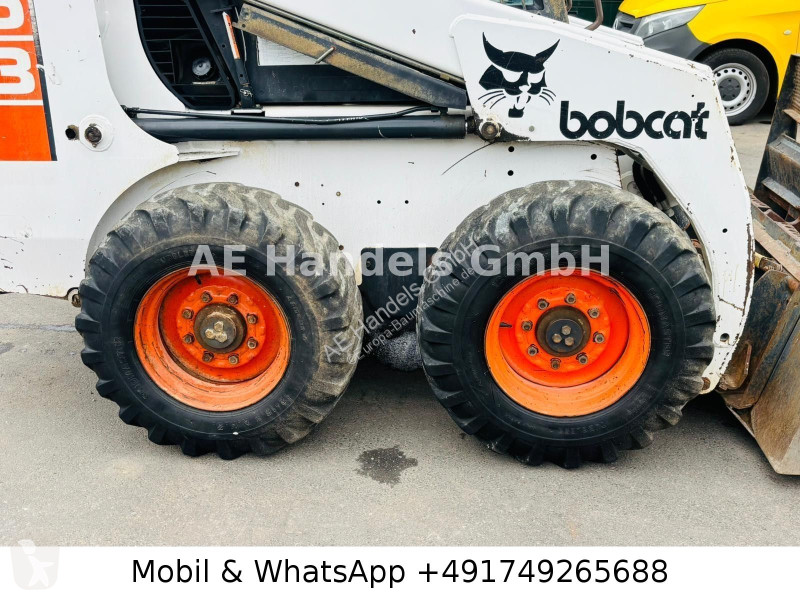 Buldozer Bobcat 853 Kompaktlader...