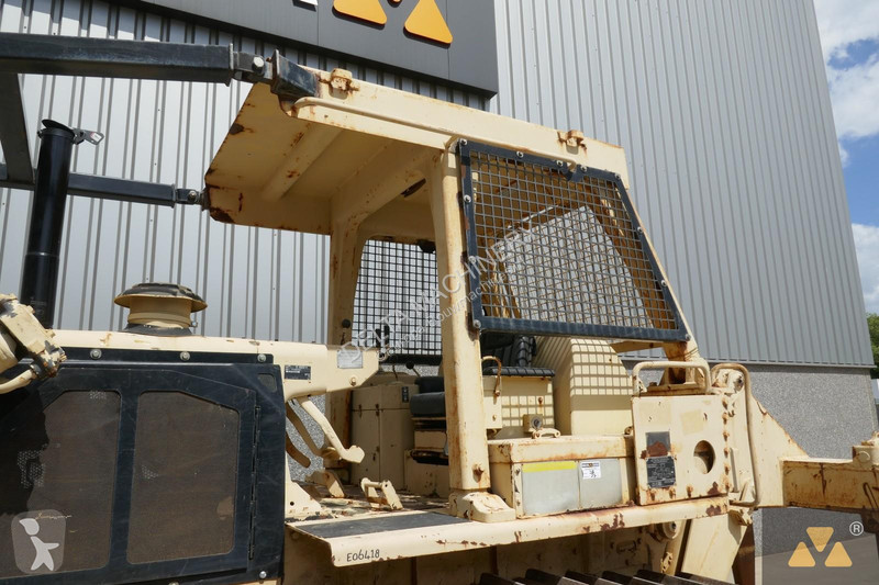 Buldozér Caterpillar Ex-army