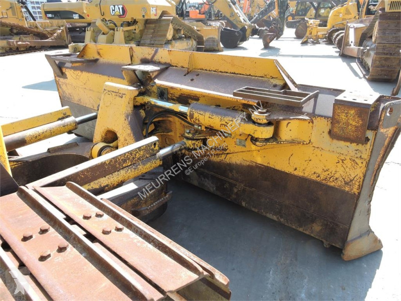 Buldozér Komatsu D61PX-15E