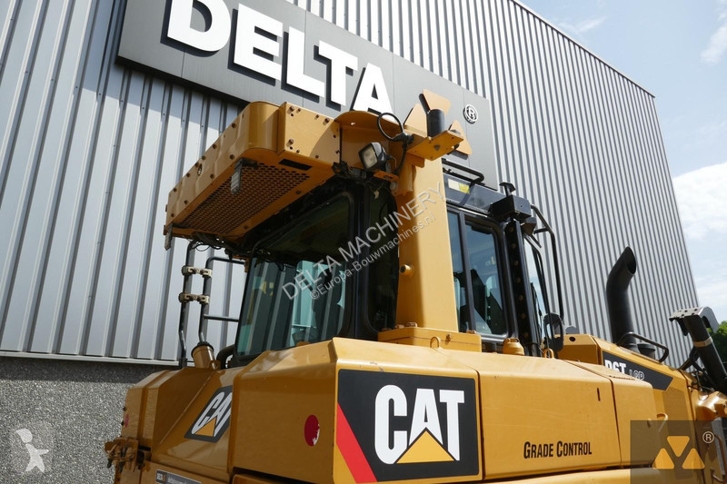 Buldozer Caterpillar D6T