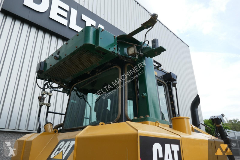 Buldozer Caterpillar D6T