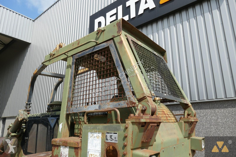 Buldozér Caterpillar Ex-army