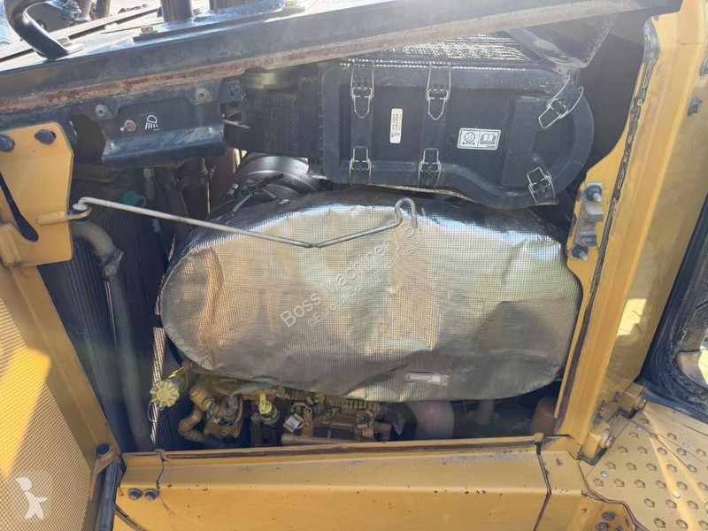 Buldozér Caterpillar D6 XE LGP - LOCATED IN...