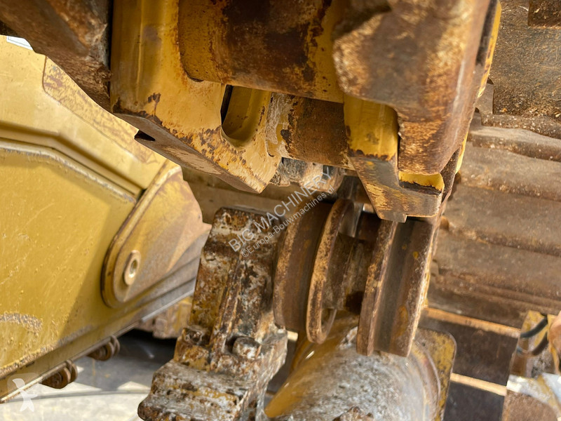 Buldozer Caterpillar D6T
