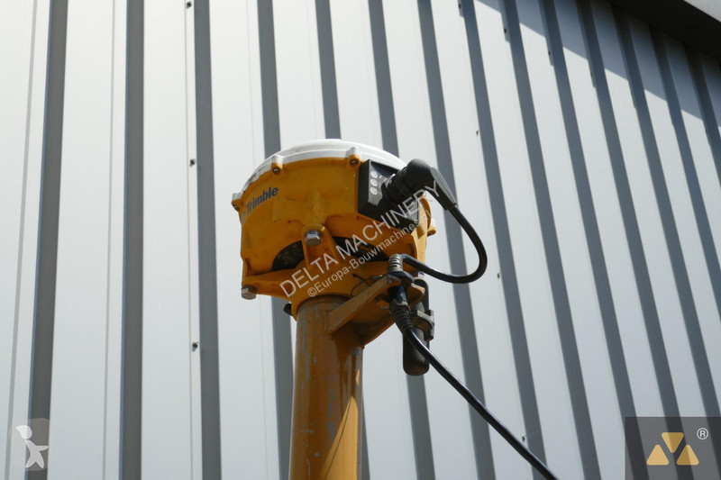 بلدوزر Caterpillar D6T