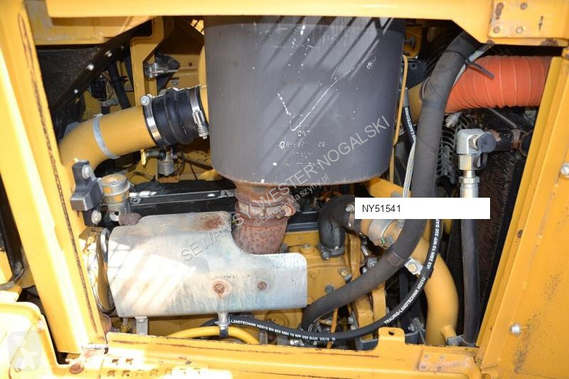 Buldozér Caterpillar D6R