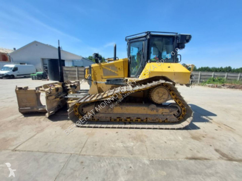 بلدوزر Caterpillar D5-17VP