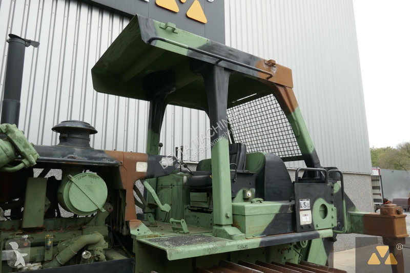Buldozer Caterpillar Ex-army