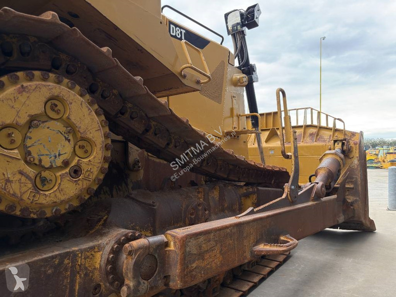 Buldozér Caterpillar - CE