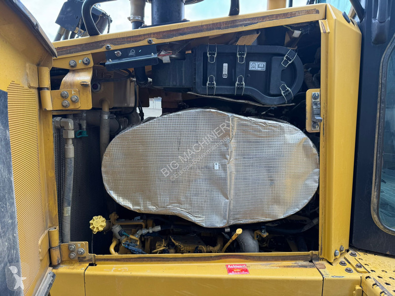 Bulldozer Caterpillar D6T