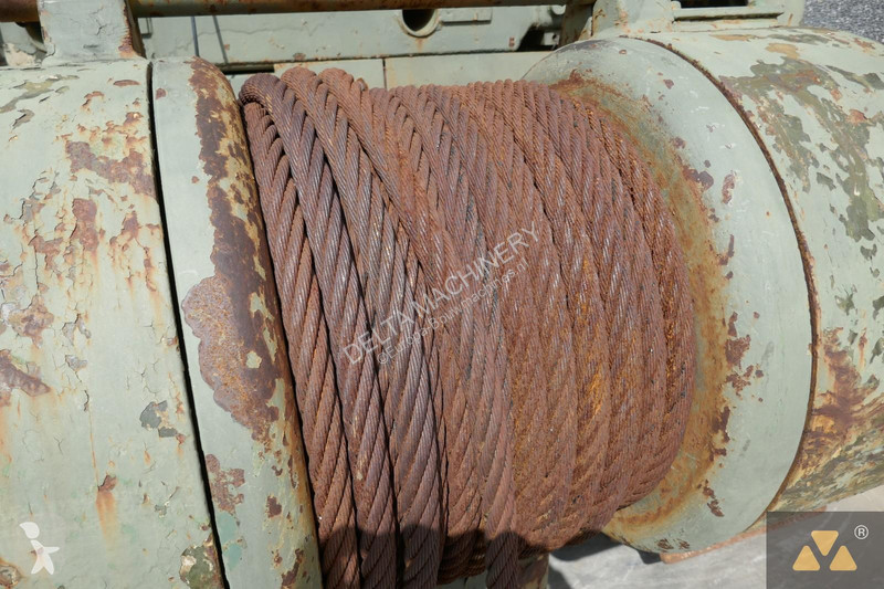 بلدوزر Caterpillar Ex-army