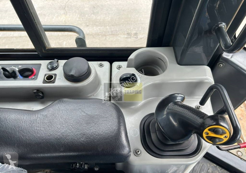 بلدوزر Komatsu PXI-24 (Topcon intelligent system)